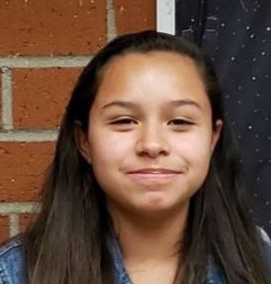 Photo of Alexa Rosales