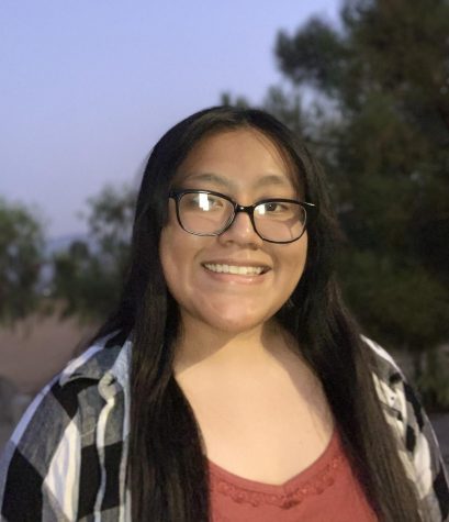 Photo of Yvette Hernandez