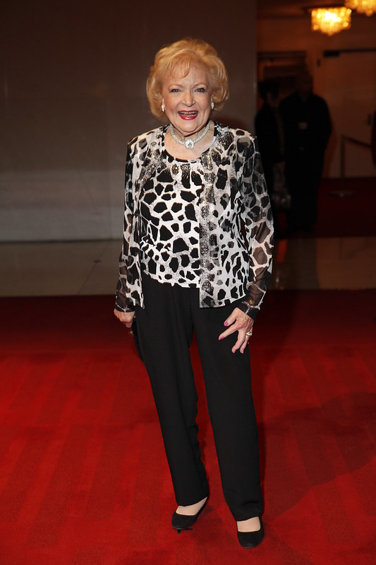 Betty White arriving on the red carpet at the Kennedy Center on Tuesday, November 9 for the taping of TINA FEY: THE MARK TWAIN PRIZE, premiering Sunday, November 14 at 9 p.m. ET on PBS.