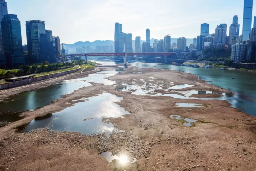 The bed of the Jialing river is exposed in Chongqing, China