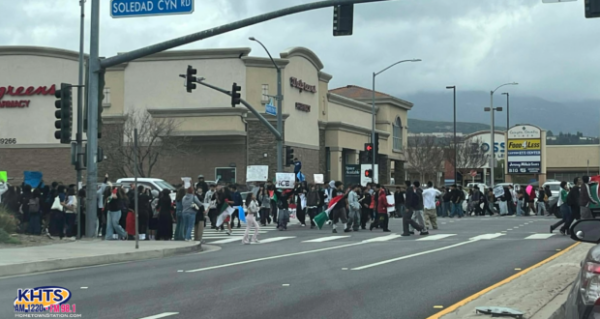Canyon High and Sierra Vista students taking over the intersection at Soledad Canyon Road and Whites Canyon Road to protest against ICE.